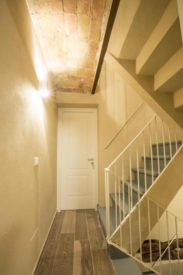 Bed and Breakfast Dimora Della Rocca Costigliole d'Asti Exterior foto